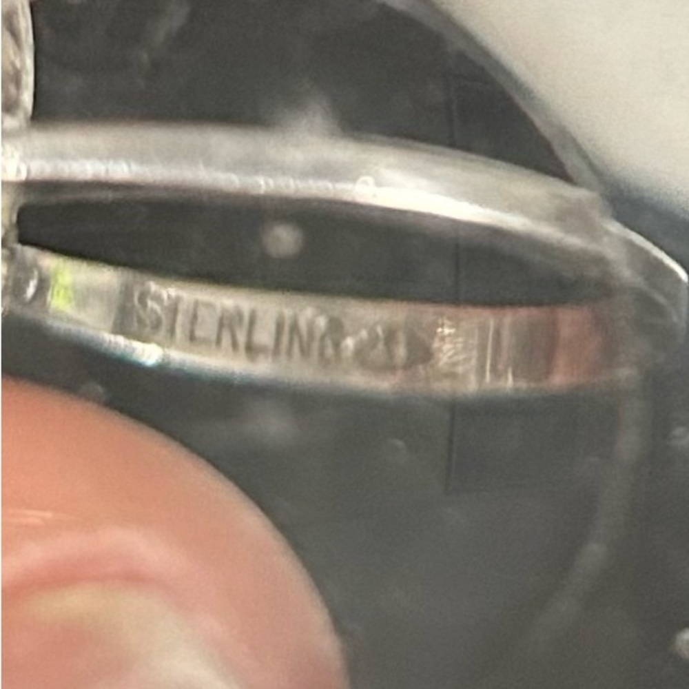 Authentic Opal & Sterling ring - Picture 5 of 7